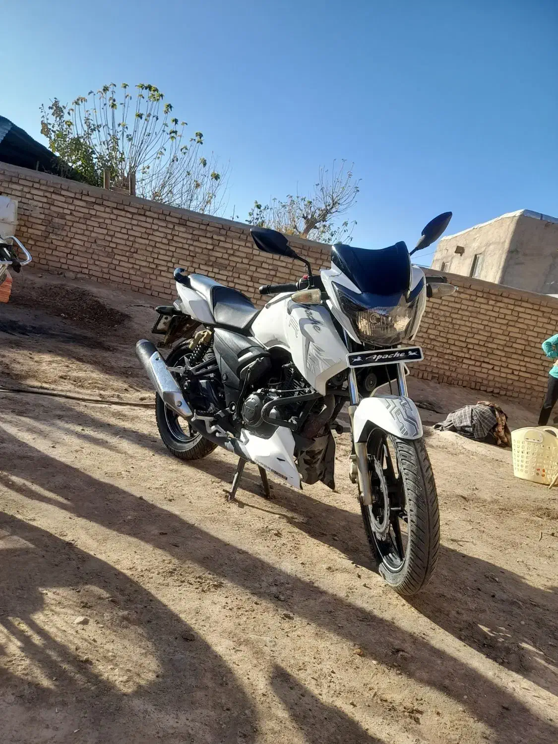 اپاچی ۱۸۰ مدل ۹۴ فوق العاده سالم|موتورسیکلت|سبزوار, توحیدشهر|دیوار