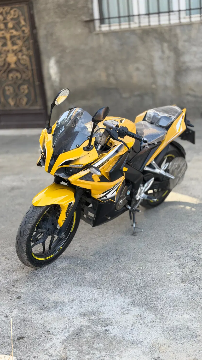 Rs200|موتورسیکلت|همدان, |دیوار