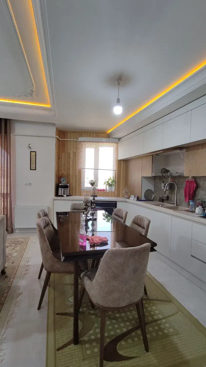 رهن کامل آپارتمان ۱۷۰ متری لوکس و خوش نقشه|اجارهٔ آپارتمان|ابهر, |دیوار