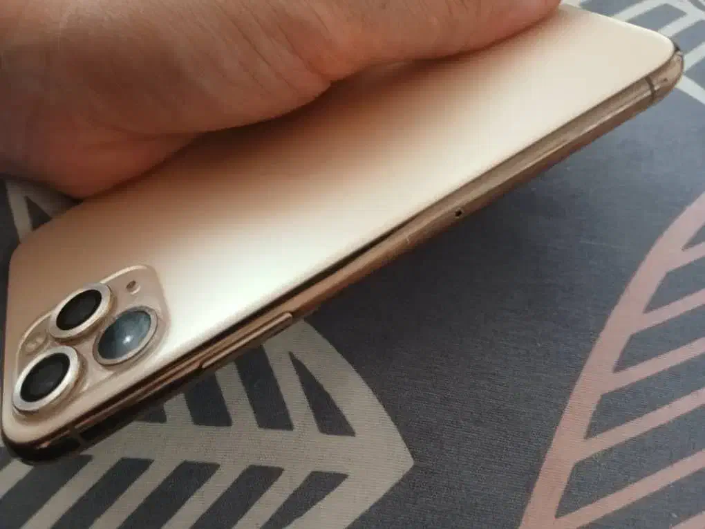 ایفون ۱۱پرو|موبایل|کرج, کوی کارمندان شمالی|دیوار