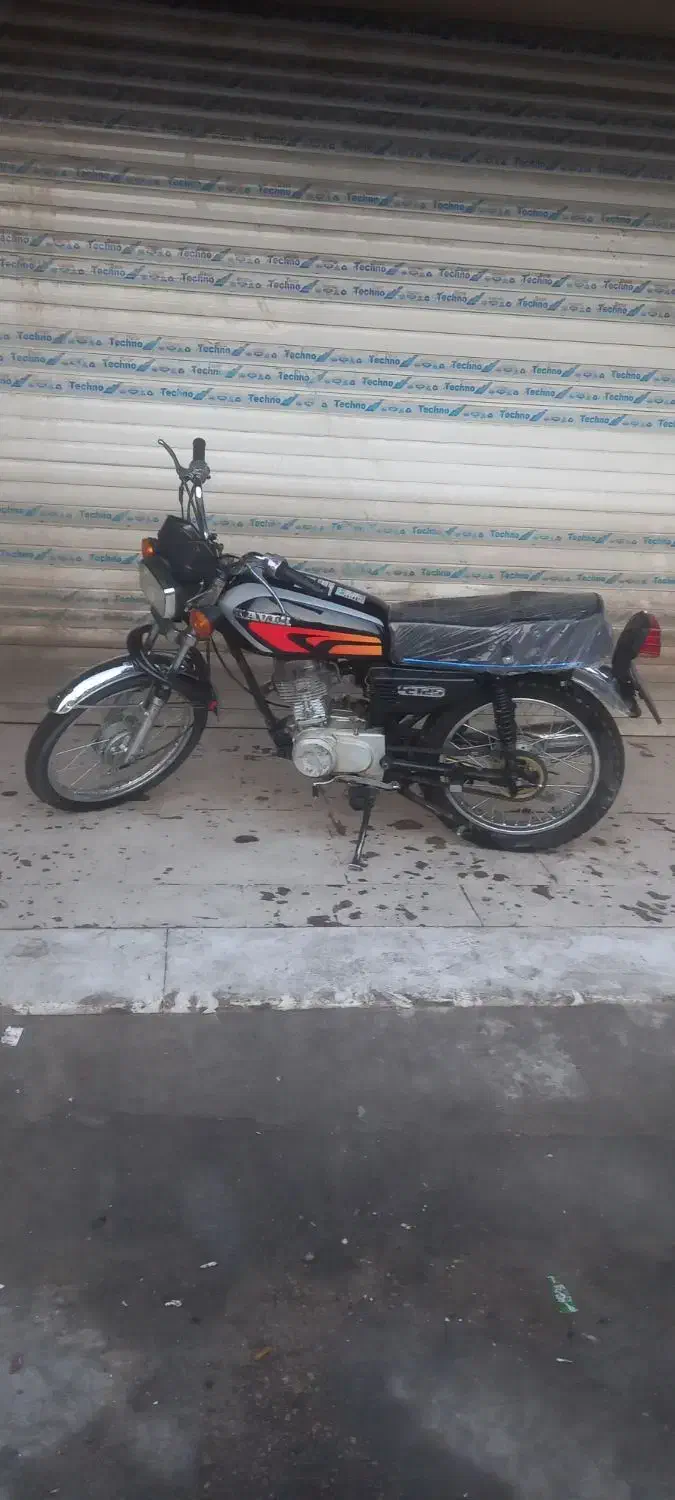 موتور کبیر 125مدل 93|موتورسیکلت|فولادشهر, سایت صنعتی کاوه|دیوار
