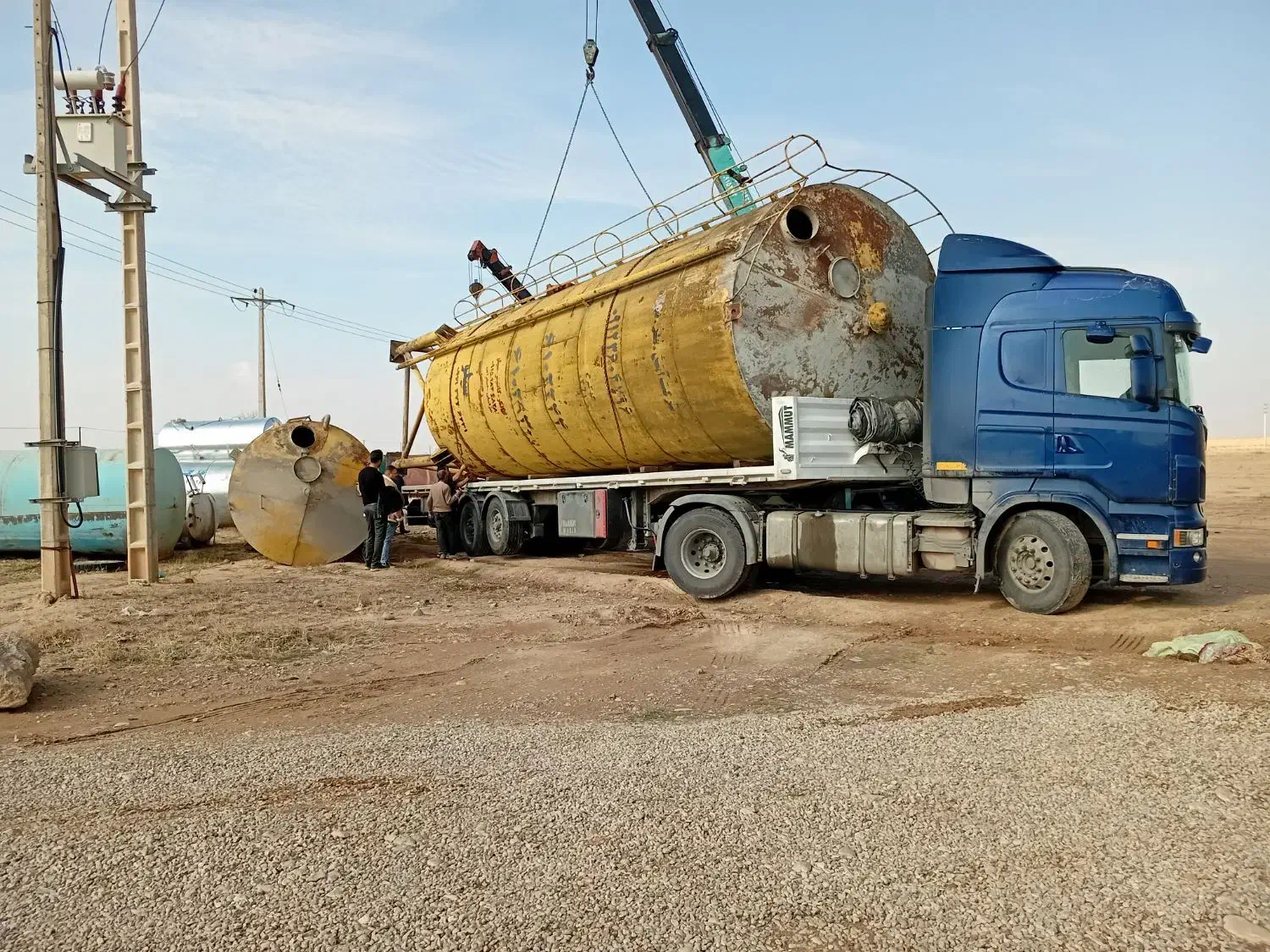 شهر سیلو و تانکر و نوار نقاله اسکرو|ماشین‌آلات صنعتی|شریف‌آباد, |دیوار