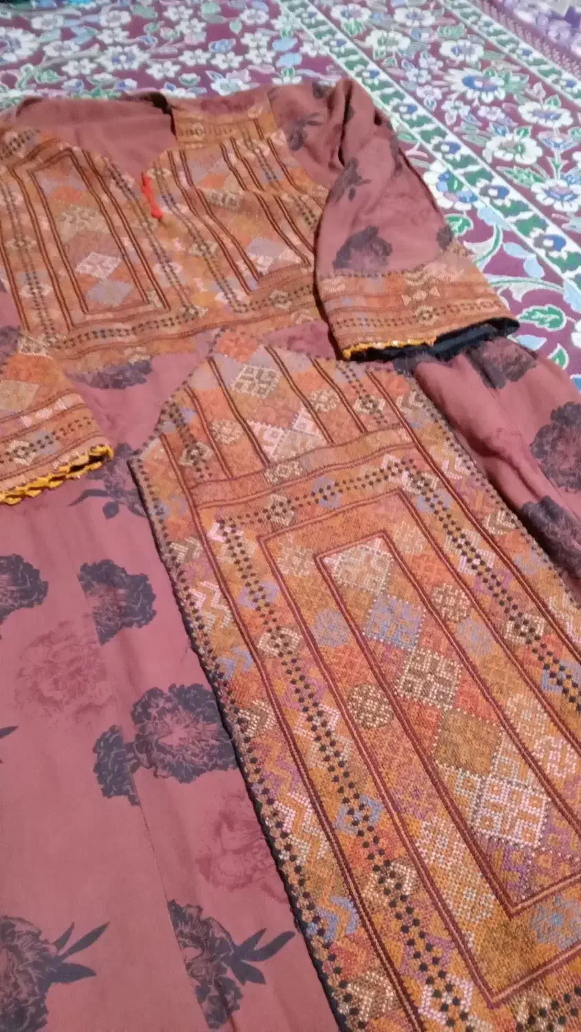 فروشی|لباس|خاش, |دیوار