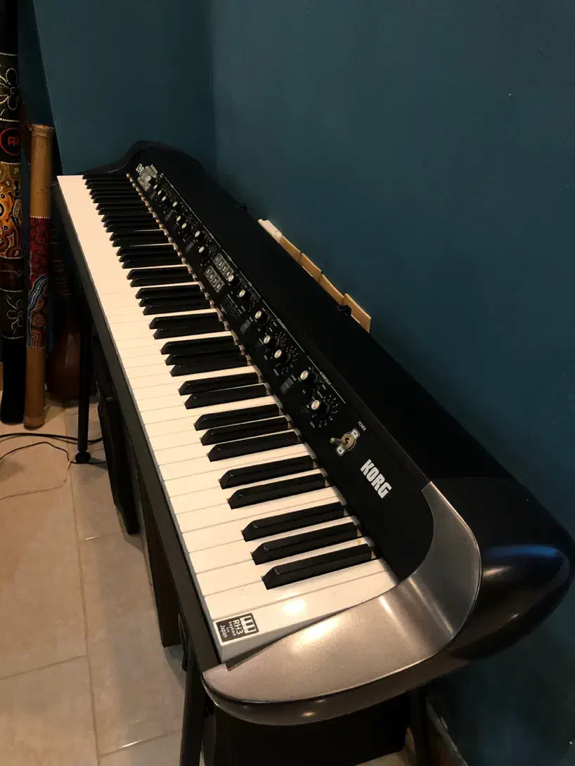 سینتیسایزر/پیانو دیجیتال korg sv1-88|پیانو، کیبورد، آکاردئون|تهران, باغ فیض|دیوار