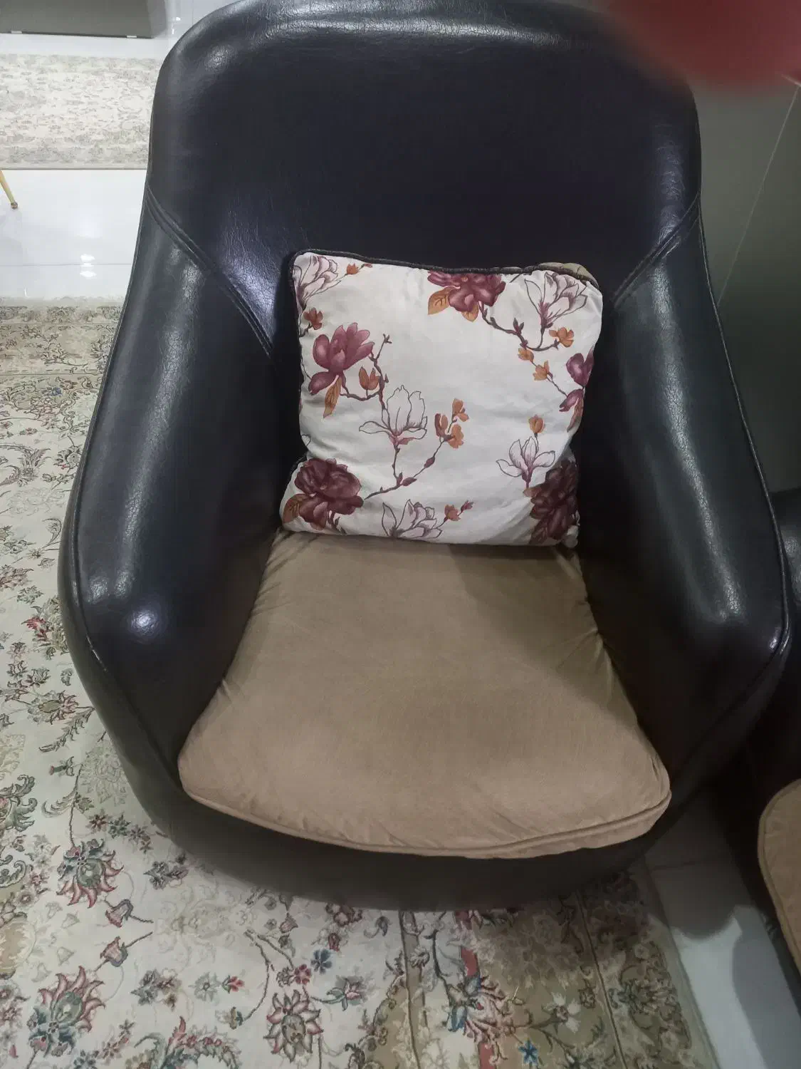 مبل راحتی بوگاتی هفت نفره|مبلمان خانگی و میز عسلی|شهریار, شهرک وائین|دیوار