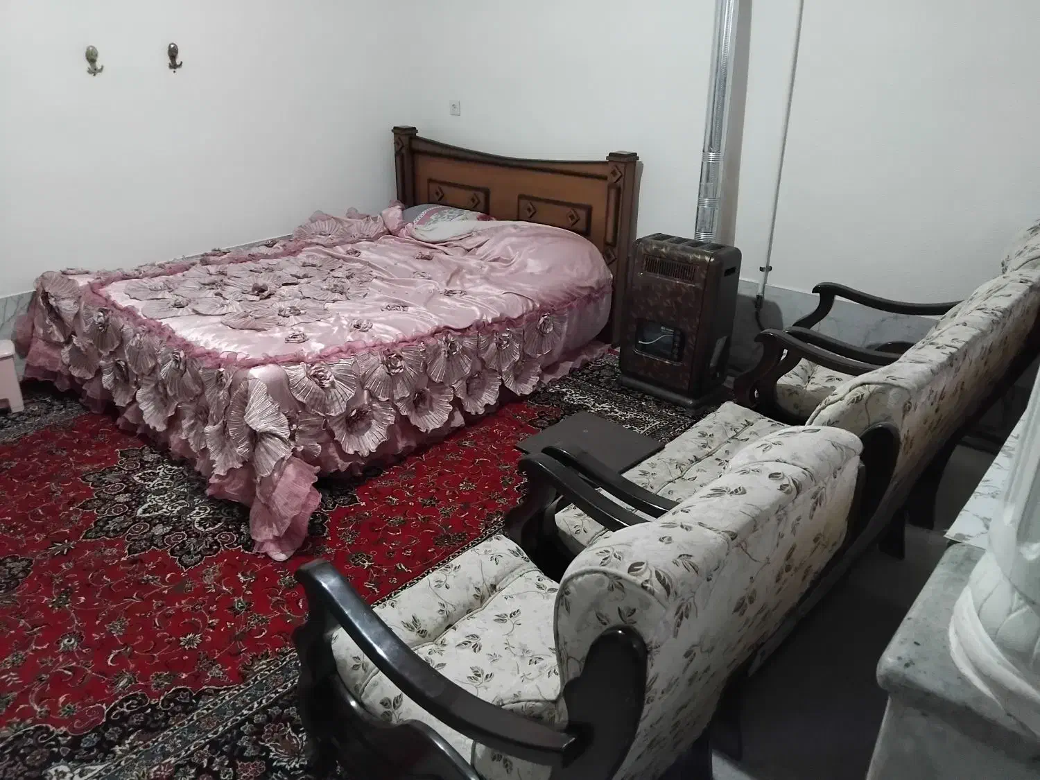 سوییت اجاره مبله تمیز روزانه|اجارهٔ کوتاه‌مدت آپارتمان و سوئیت|شاهین‌شهر, حافظ جنوبی|دیوار