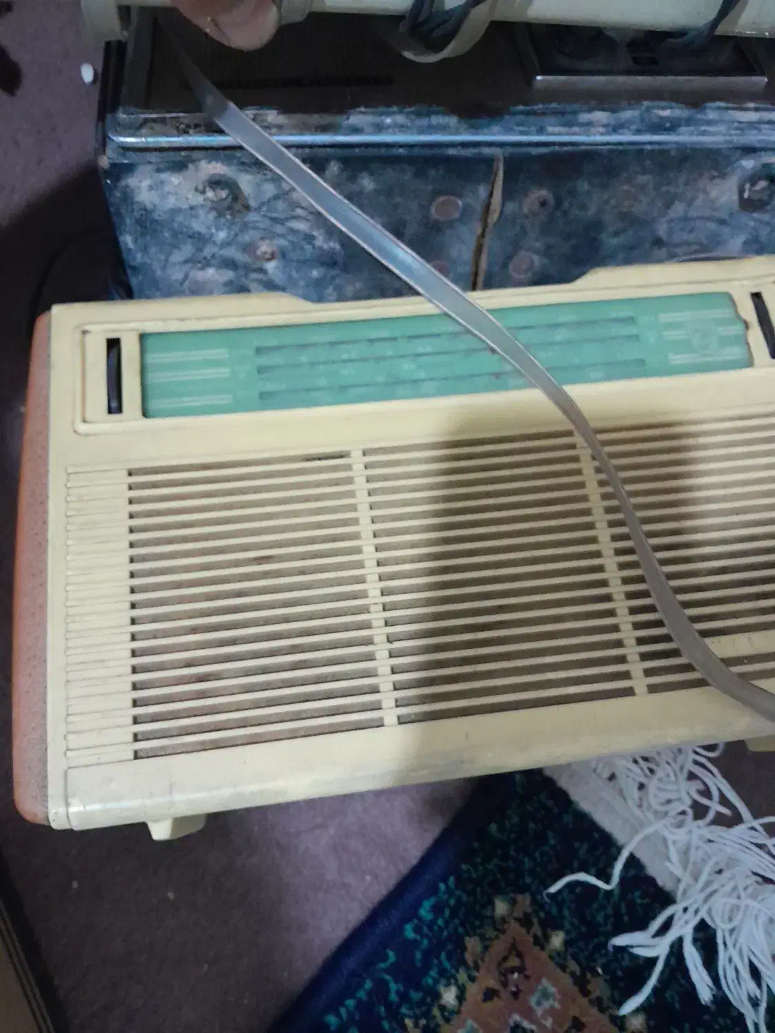 ۳عدد رادیو قدیمی|کلکسیون اشیاء عتیقه|بهارستان, |دیوار