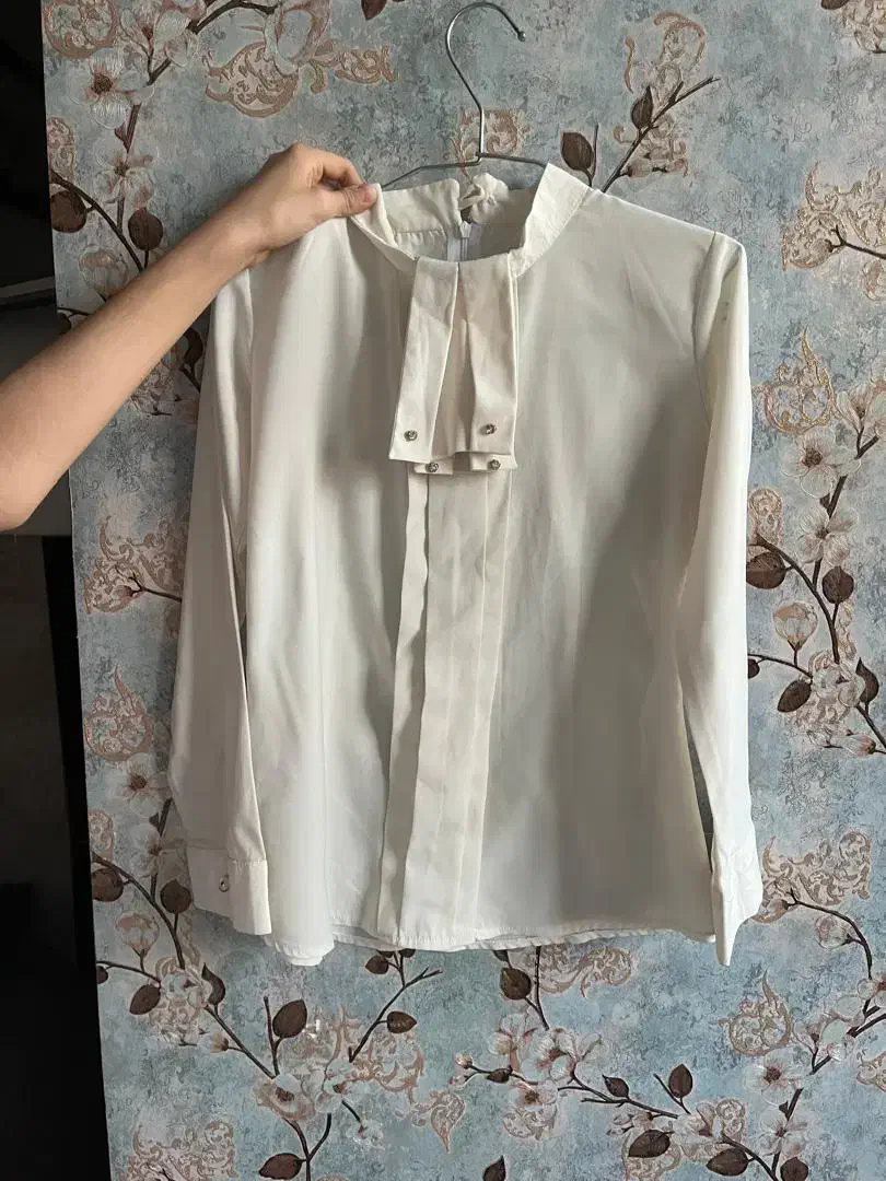 لباس بچه گانه درحد نو|کفش و لباس بچه|یزد, |دیوار