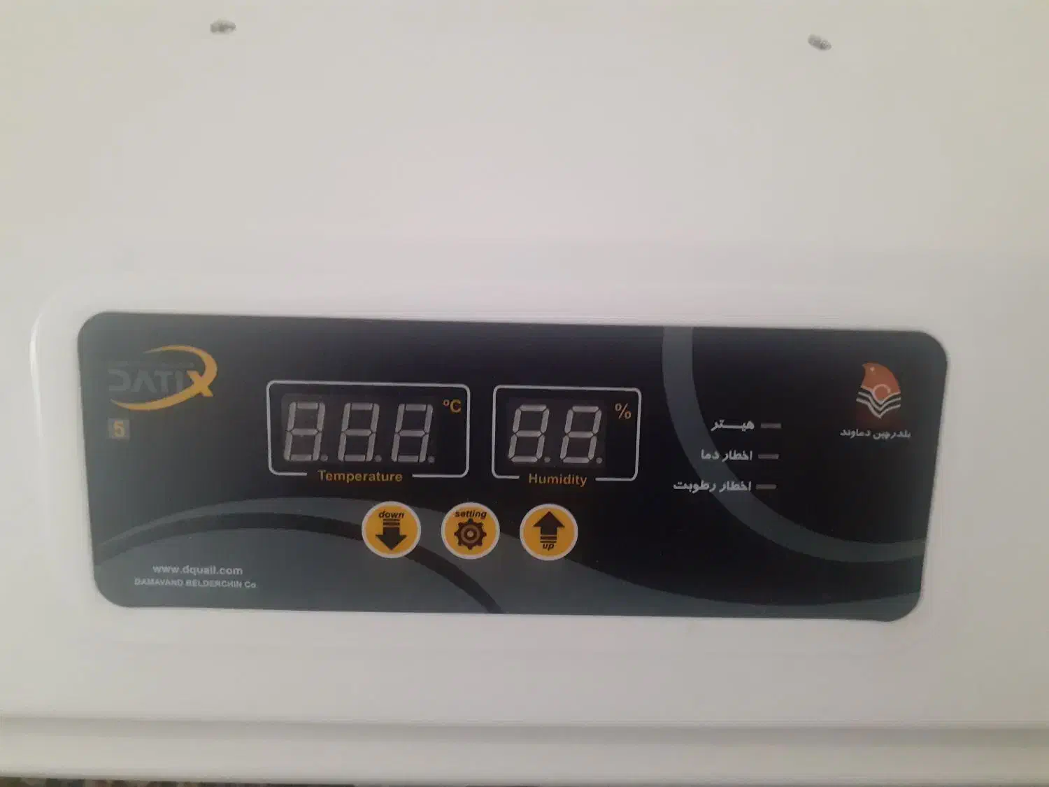 دستگاه جوجه کشی|لوازم جانبی حیوانات|تویسرکان, |دیوار