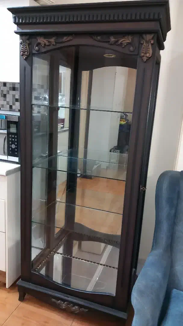 ویترین در حد نو|بوفه، ویترین، کنسول|ملارد, |دیوار