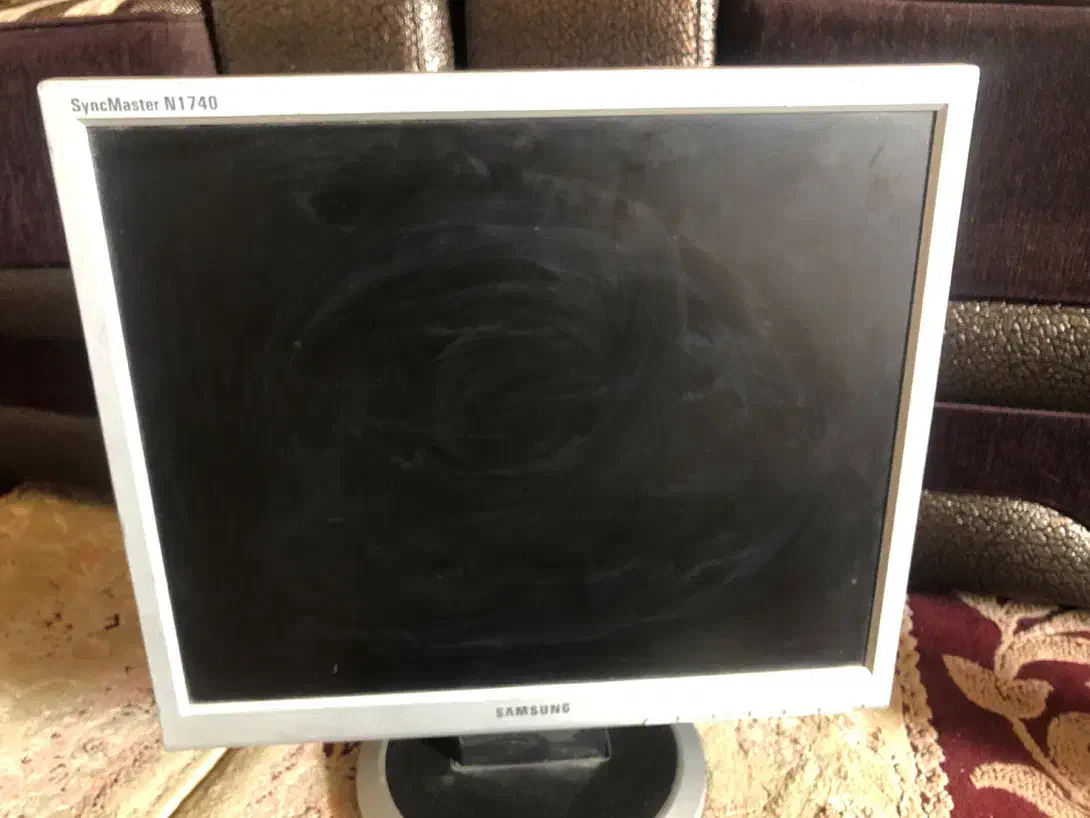 مانیتور کامپیوتر و کیبورد|قطعات و لوازم جانبی رایانه|کرمان, |دیوار