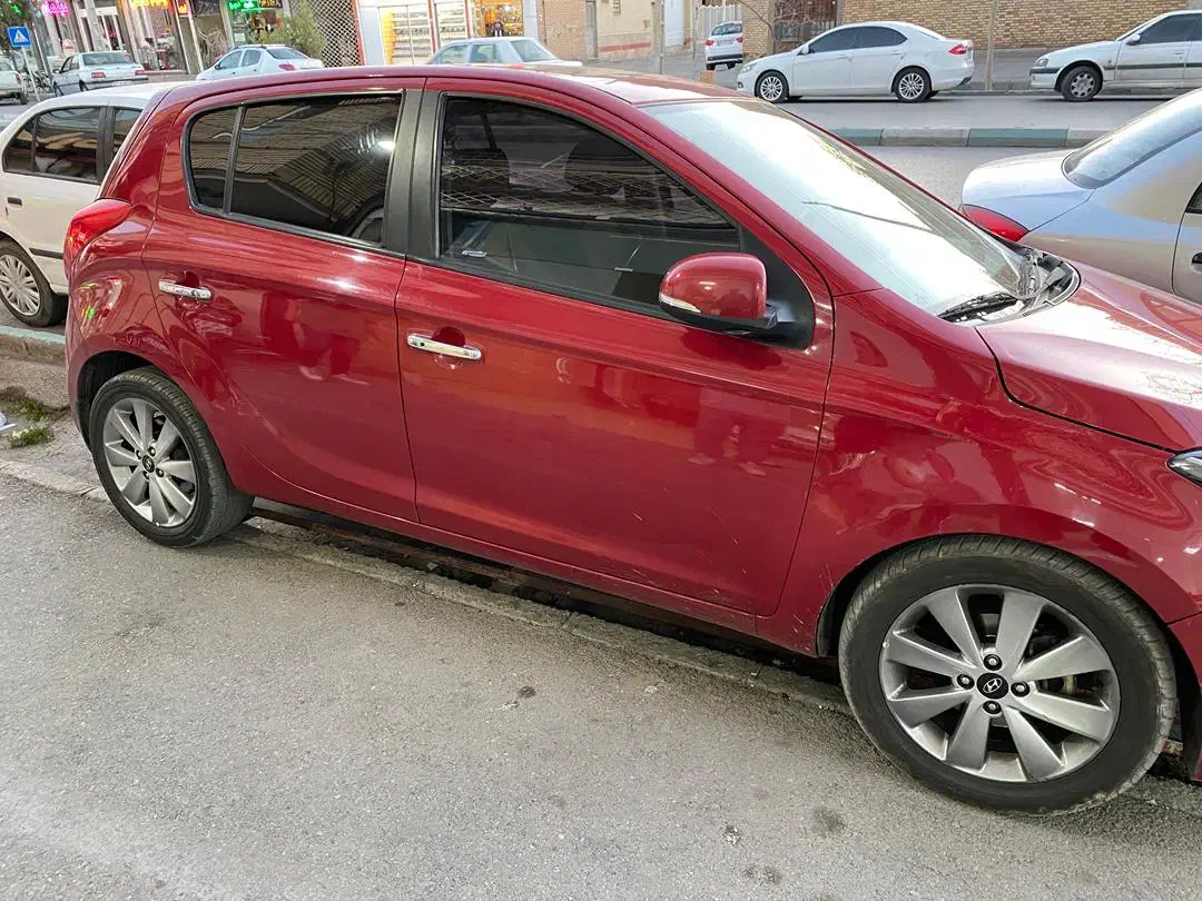 هیوندا i20|خودرو سواری و وانت|کرمان, |دیوار