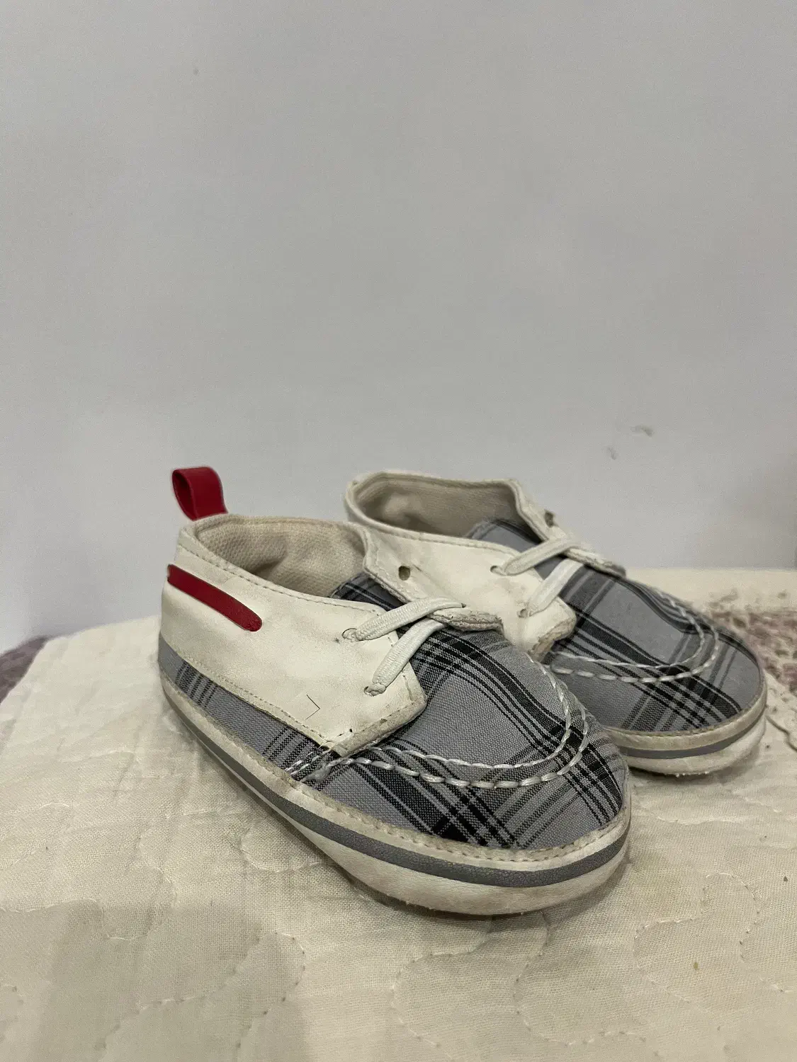 کفش بچگانه (نوزادی)|کفش و لباس بچه|سبزوار, عظیمیان|دیوار