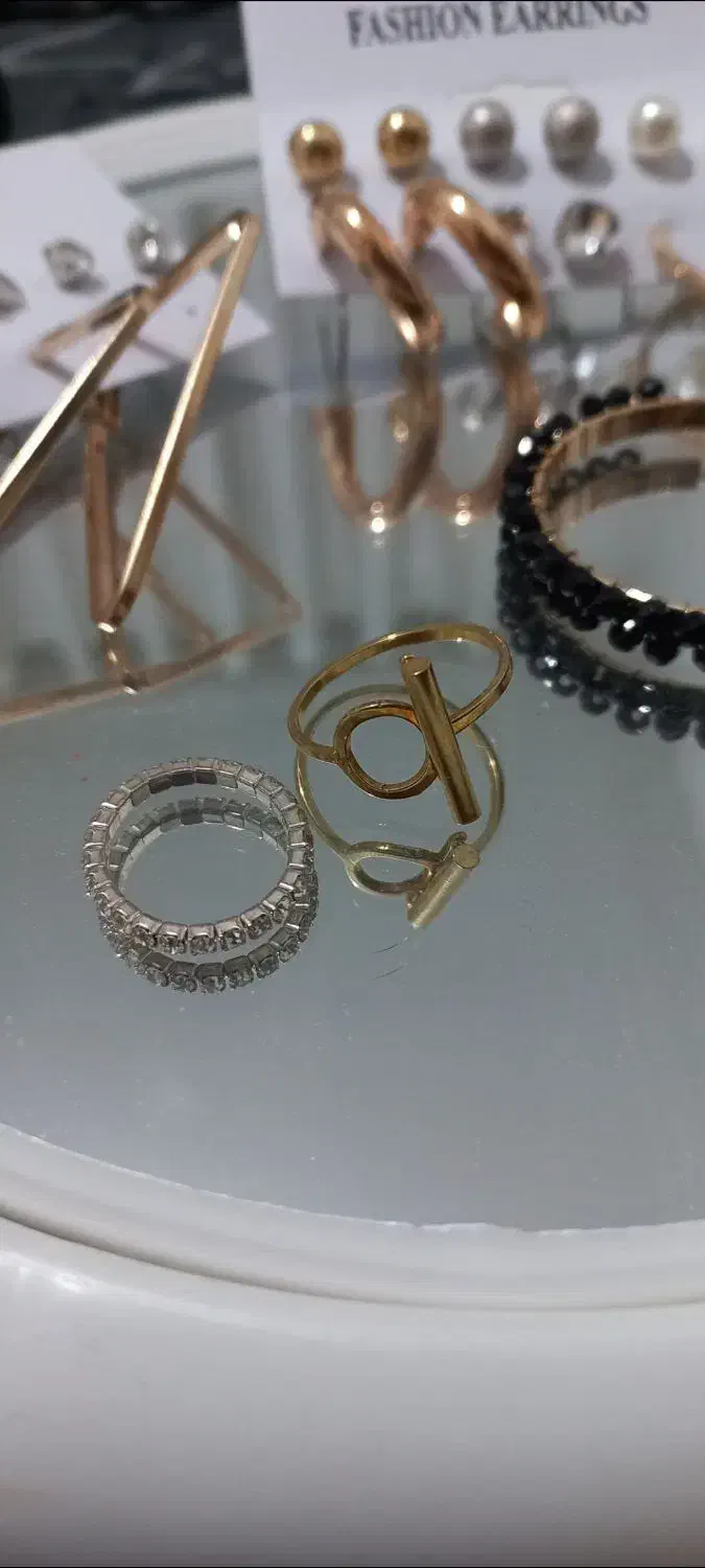 اکسسوری.بدلیجات.گوشواره.گردنبند.انگشتر|بدلیجات|شیراز, شهرک رضوان|دیوار