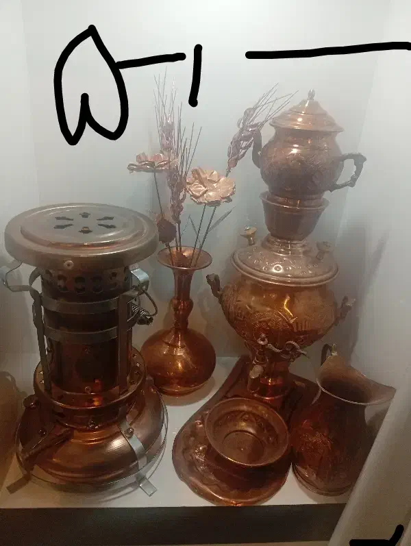 تعدادی ظروف مسی|ظروف سرو و پذیرایی|شهرکرد, |دیوار