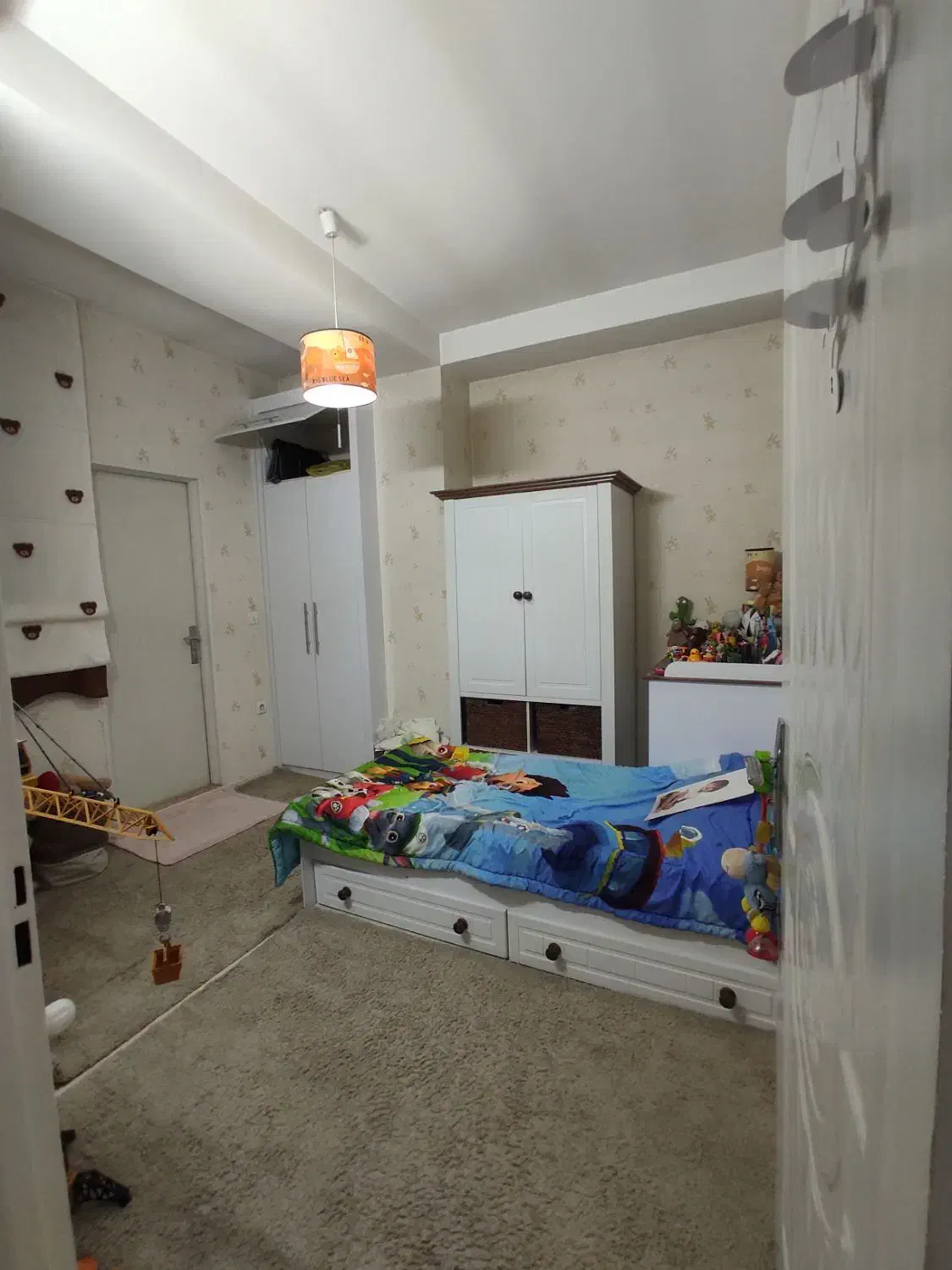 اجاره واحد۱۲۰متر الهیه ایران زمین رنجبران اسلامشهر|اجارهٔ آپارتمان|اسلامشهر, شهرک الهیه|دیوار