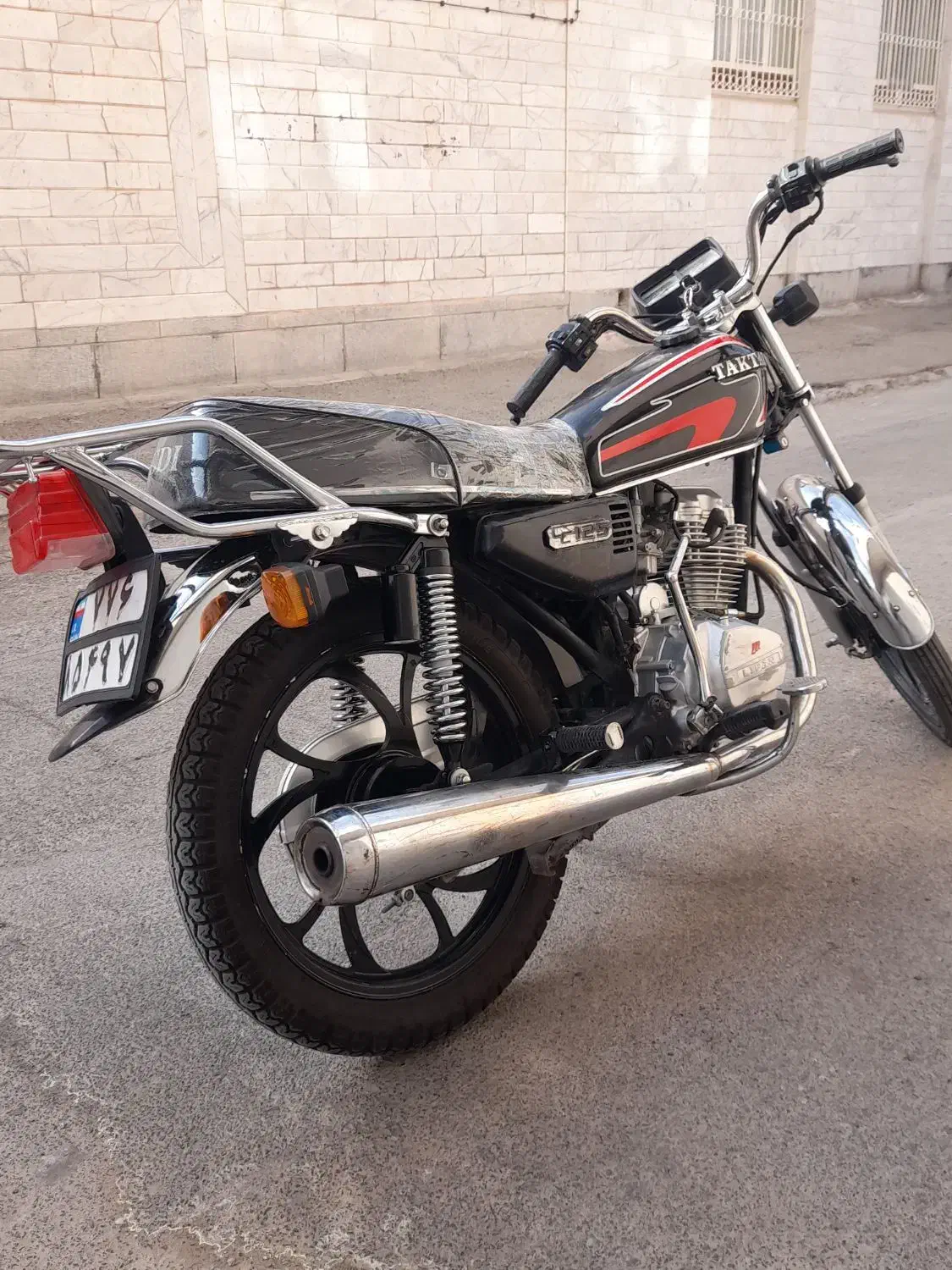 موتور سیکلت لیفان۱۲۵ مدل۱۳۹۸ تمیزدرحد|موتورسیکلت|تربتحیدریه, باغ ملی|دیوار