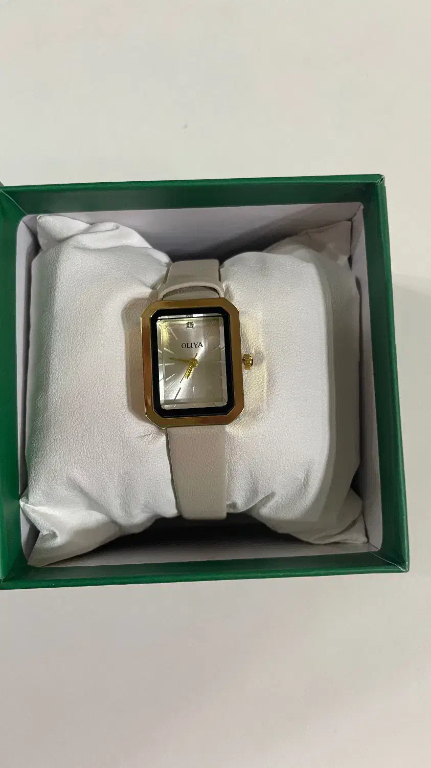 ساعت oliya|ساعت|رشت, باهنر|دیوار