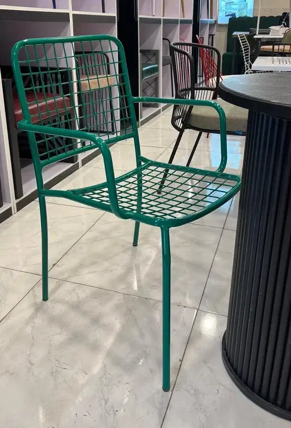 صندلی فلزی فضای باز مناسب کافه و رستوران|کافیشاپ و رستوران|تهران, شهید رجایی|دیوار