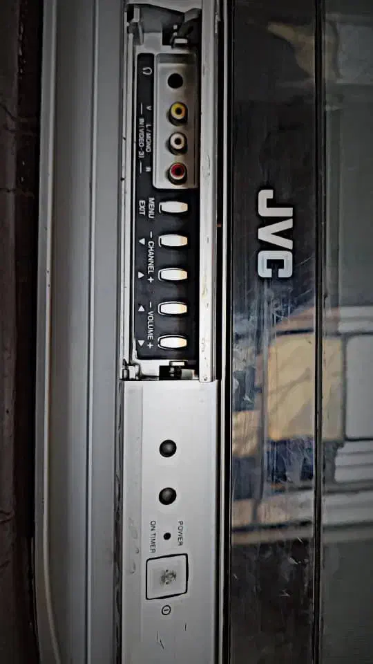 تلویزیون JVC 21اینچ در حد نو سالم|تلویزیون و پروژکتور|اهواز, کوروش|دیوار