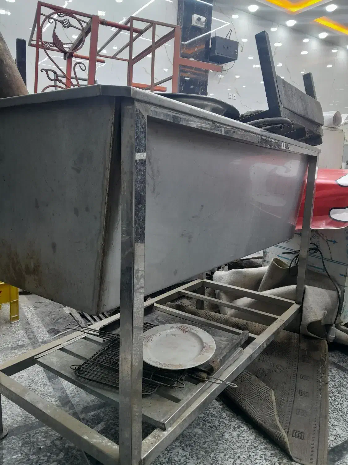 سینگ استیل|کافی‌شاپ و رستوران|کوهپایه, |دیوار