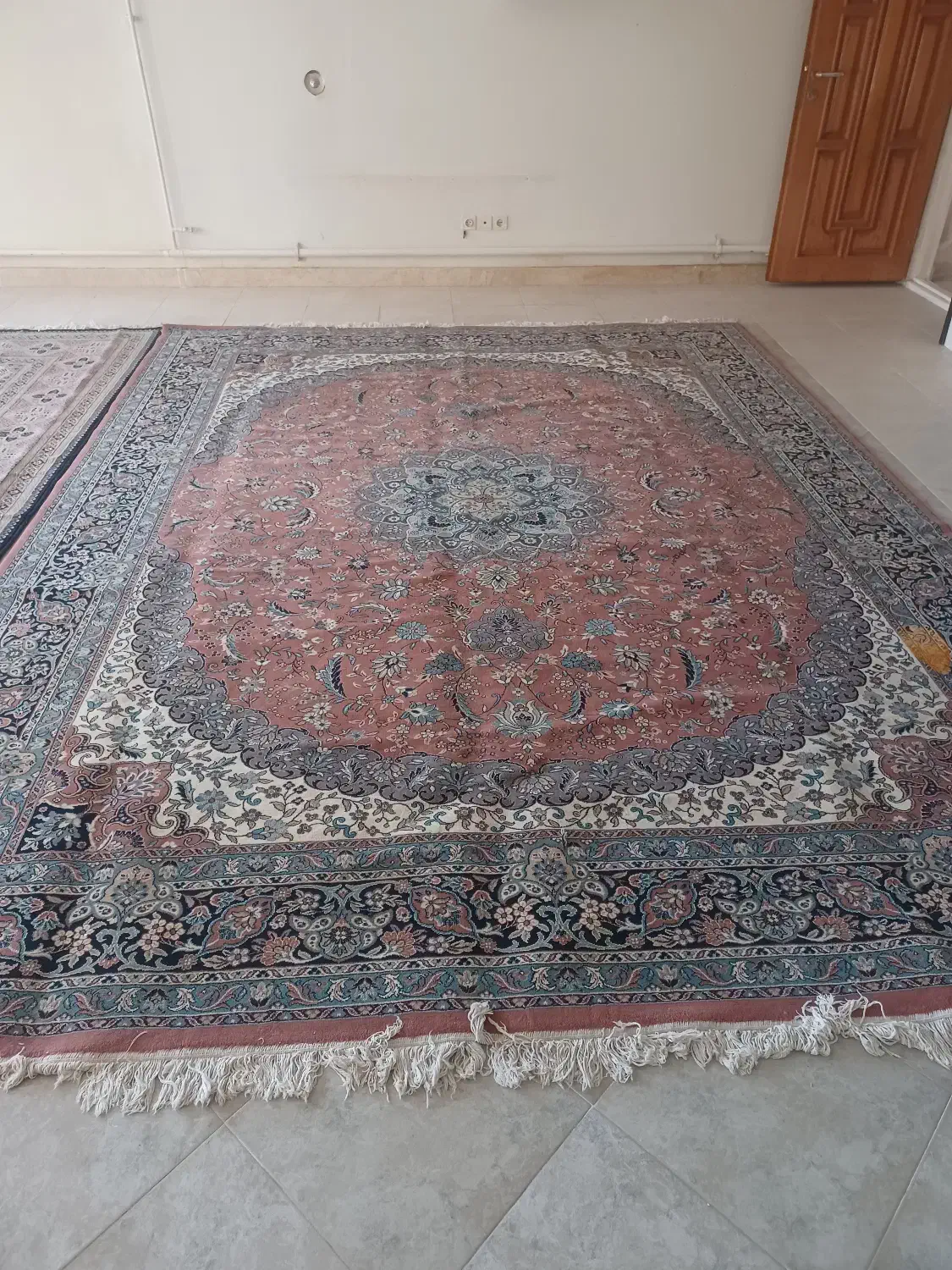 فرش ماشینی|فرش|اردبیل, |دیوار