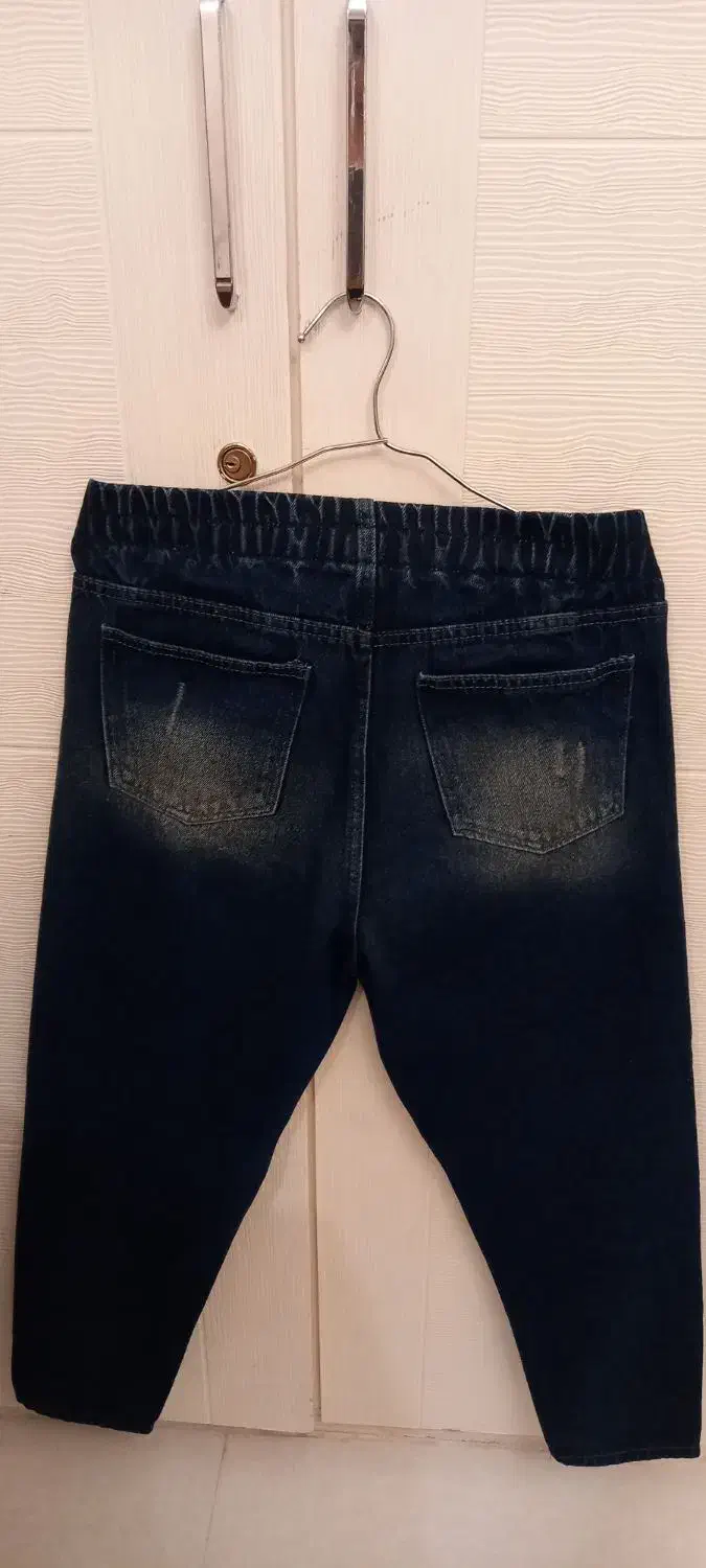 شلوار جین دخترانه|لباس|اندیشه, اندیشه فاز ۱|دیوار