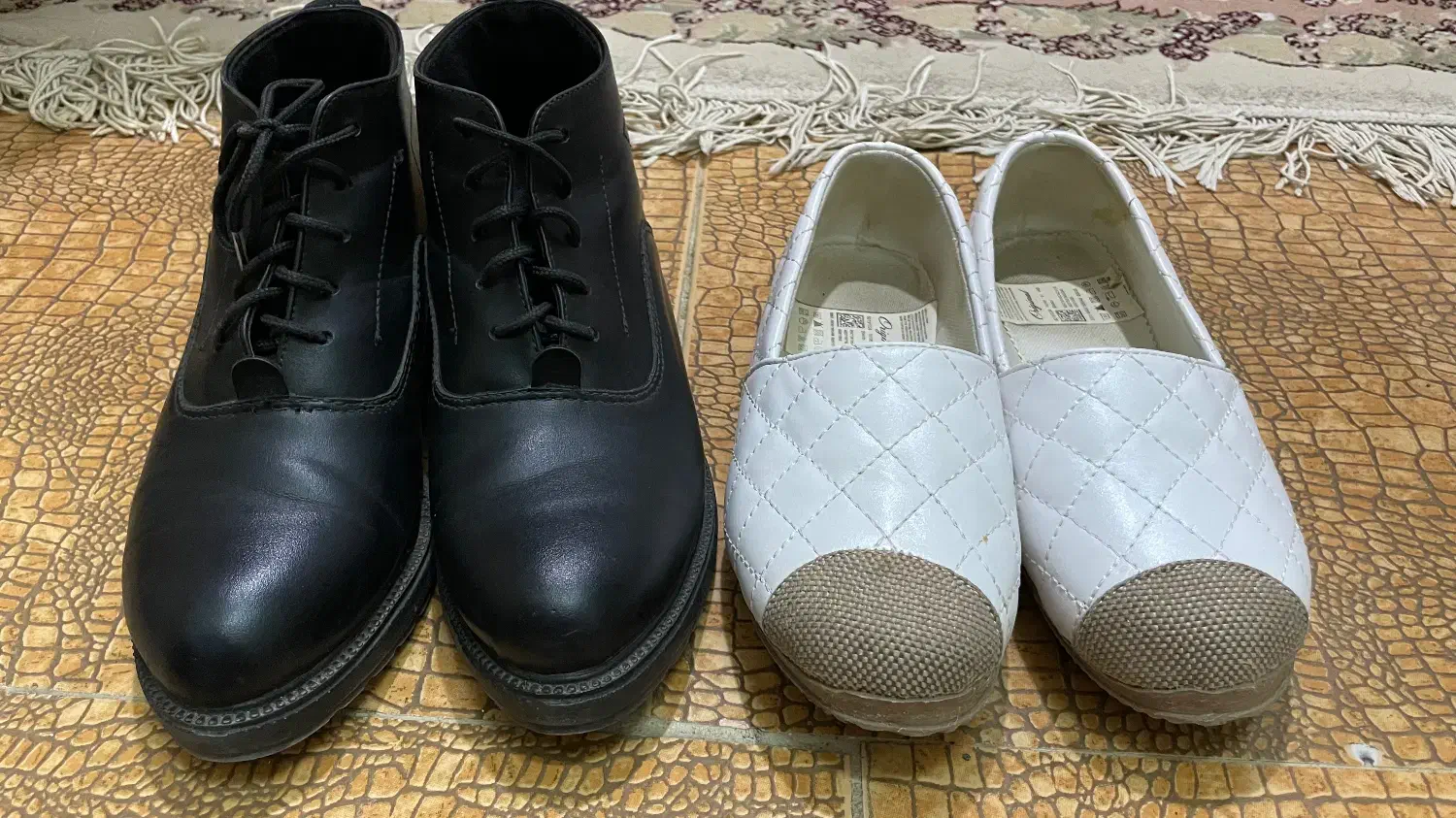 دو جفت کفش در حد نو با قیمت مناسب|کیف، کفش، کمربند|آبادان, |دیوار