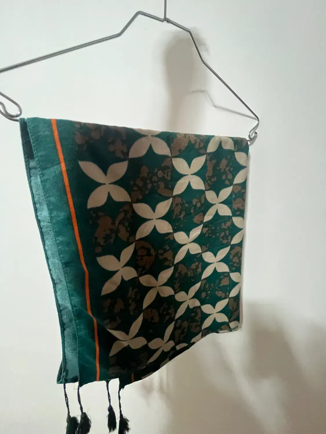 شال موهر|لباس|ساوه, |دیوار