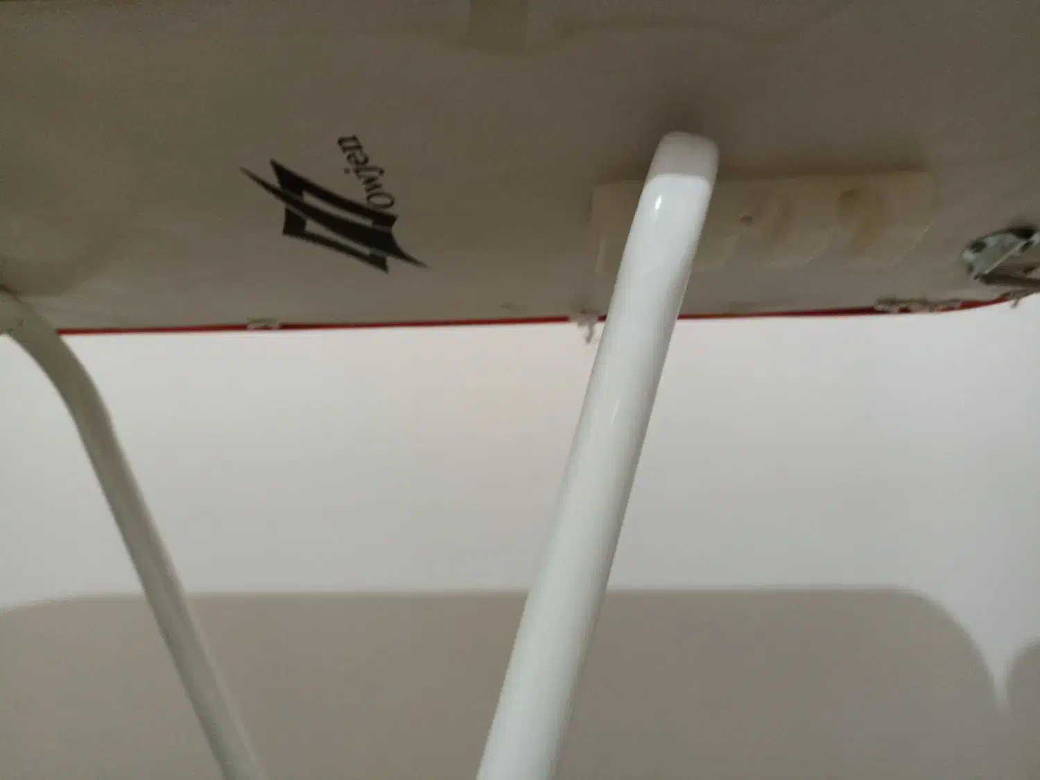 میز اتو ایستاده پریزدار|اتو و لوازم اتو|سبزوار, پیام|دیوار