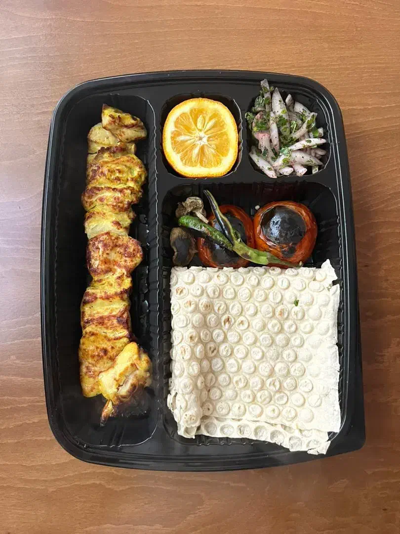 تهیه غذای حمیدی|خوردنی و آشامیدنی|باغستان, |دیوار