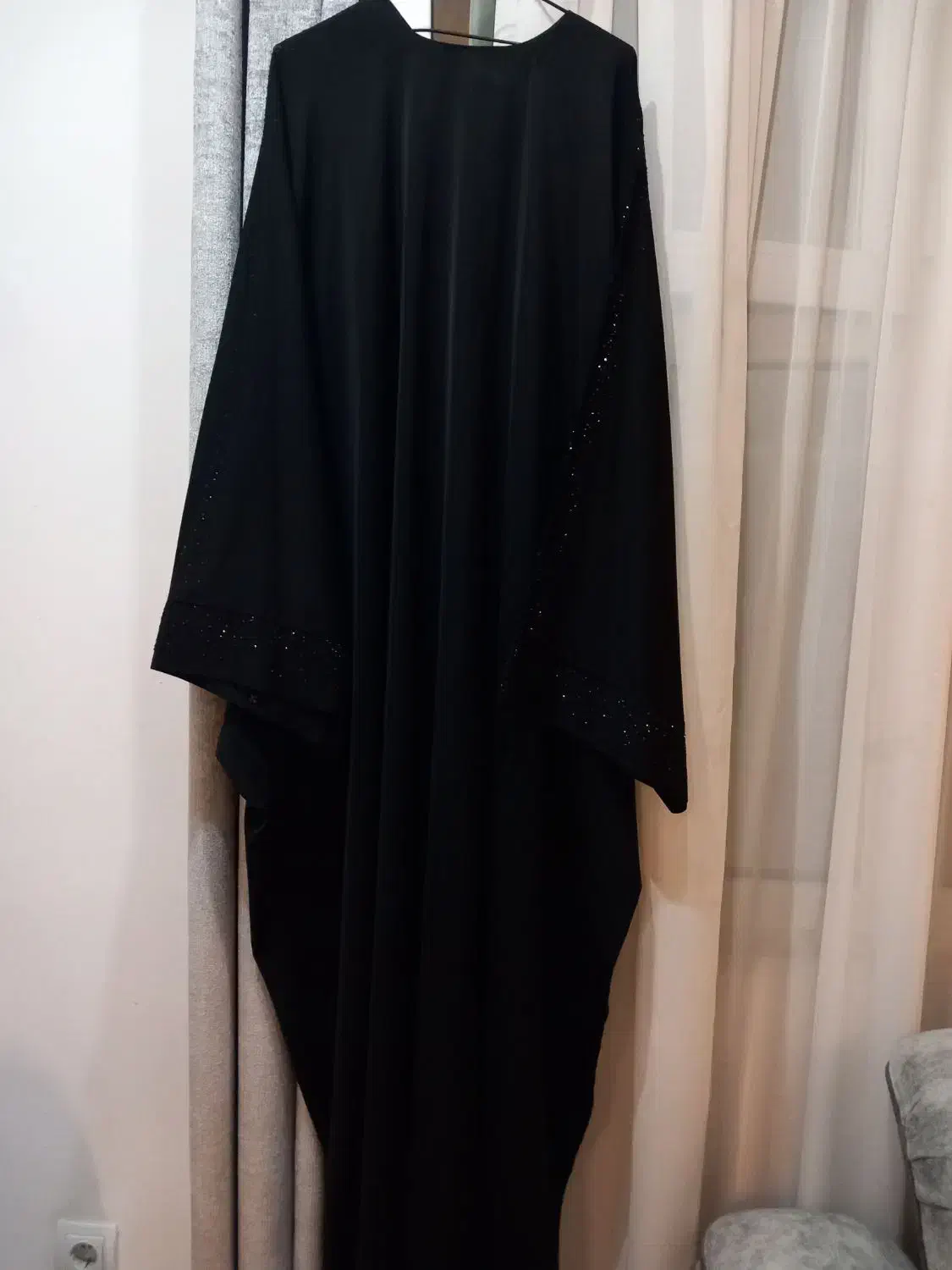 عبا زنانه|لباس|شیراز, طلاب|دیوار