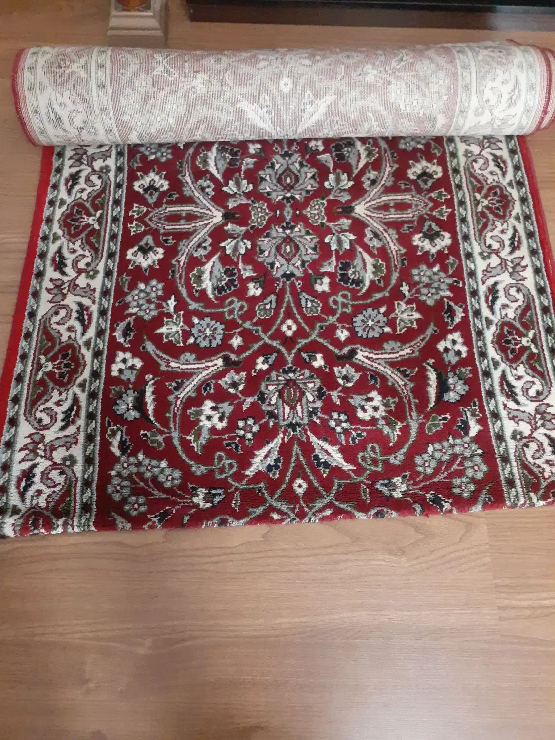 کناره پله|فرش|ارومیه, |دیوار