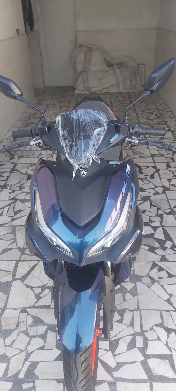 طرح ایروکس|موتورسیکلت|بابل, |دیوار