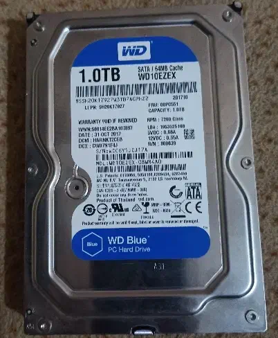 هارد 1 ترا وسترن بلو 2 تومن|قطعات و لوازم جانبی رایانه|رشت, دباغیان|دیوار