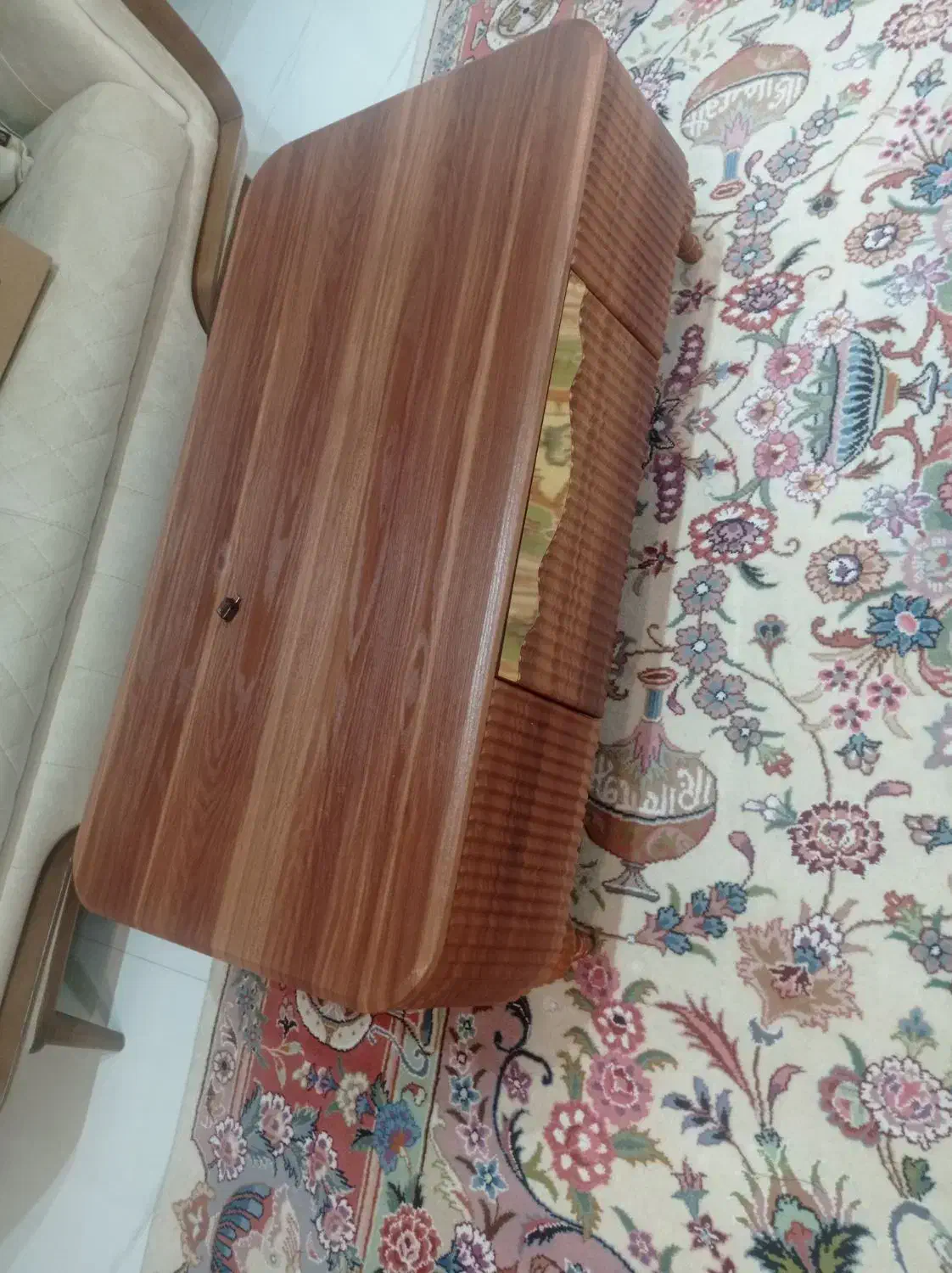 میزجلومبلی وسه تاعسلی|مبلمان خانگی و میز عسلی|تربتحیدریه, شهید قرنی|دیوار