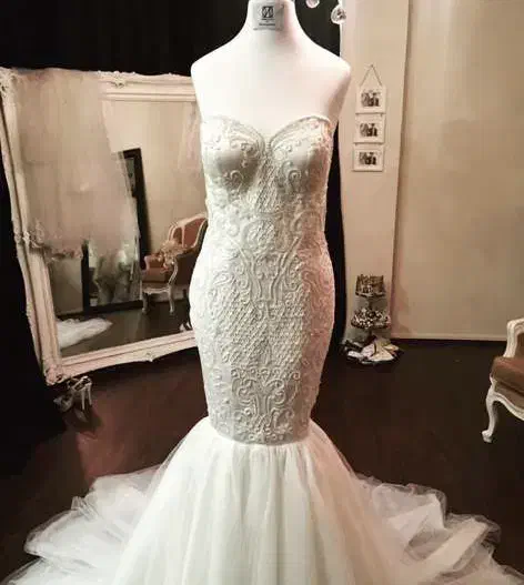 لباس عروس مزون دوز|لباس|قم, زنبیل آباد|دیوار