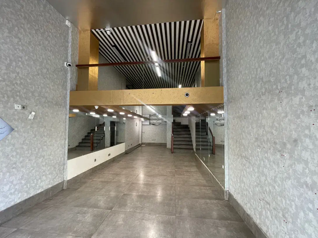 جردن/۶۵ مترمغازه همکف براصلی/مشاغل برند|اجارهٔ مغازه و غرفه|تهران, جردن|دیوار