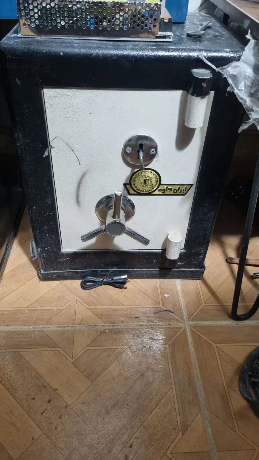 دو عدد گاوصندوق کوچک و بزرگ گاوصندوق|حراج|فردیس, شهرک ارم|دیوار