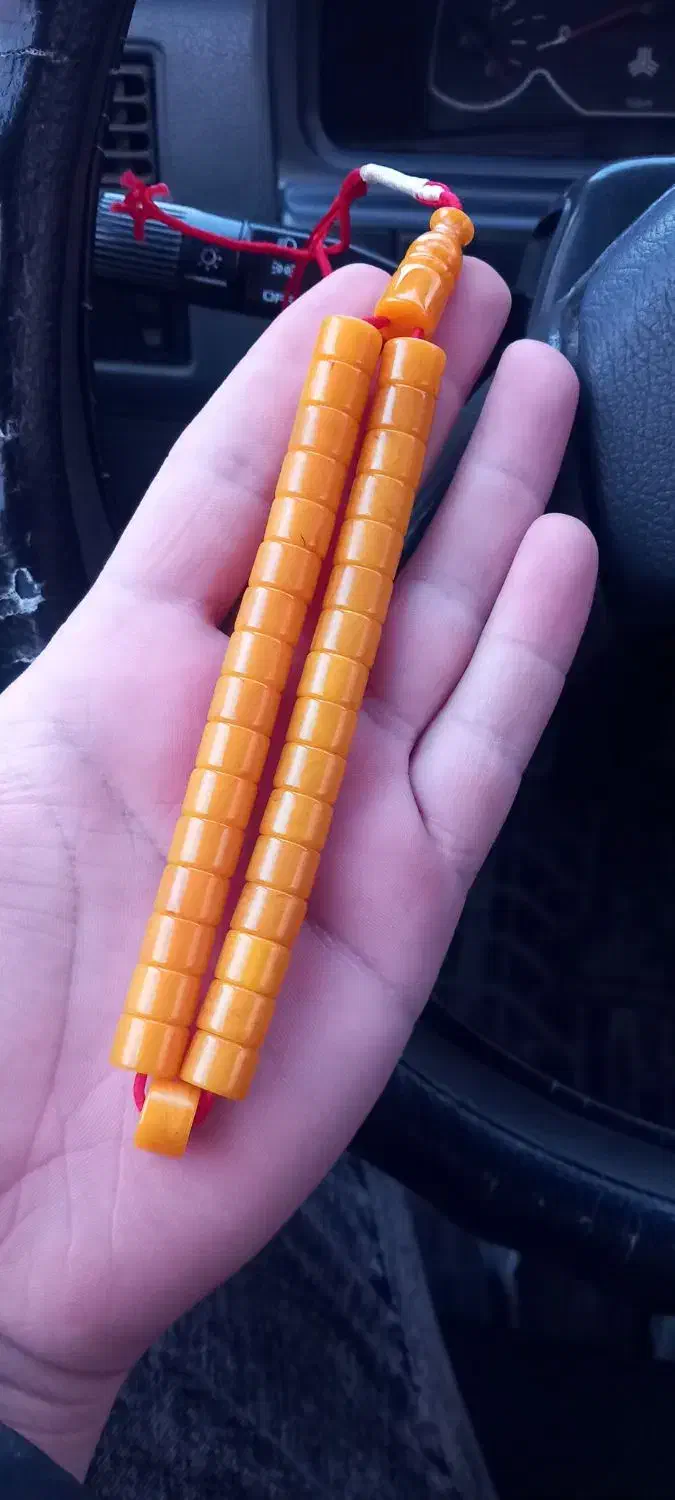 تسبیح..|کلکسیون اشیاء عتیقه|مراغه, |دیوار