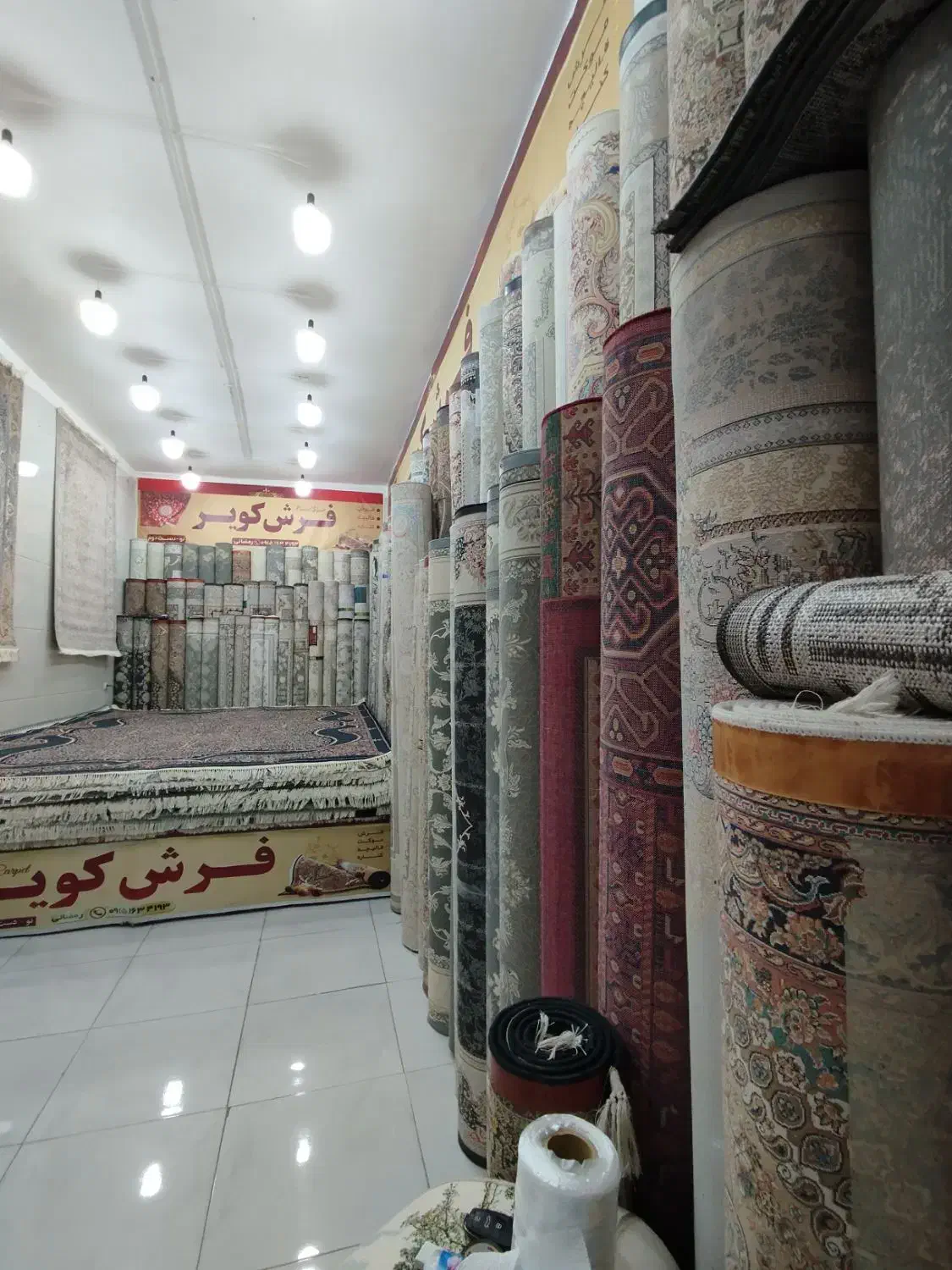 دنیای فرش دست دوم در حد نو|فرش|بیرجند, |دیوار