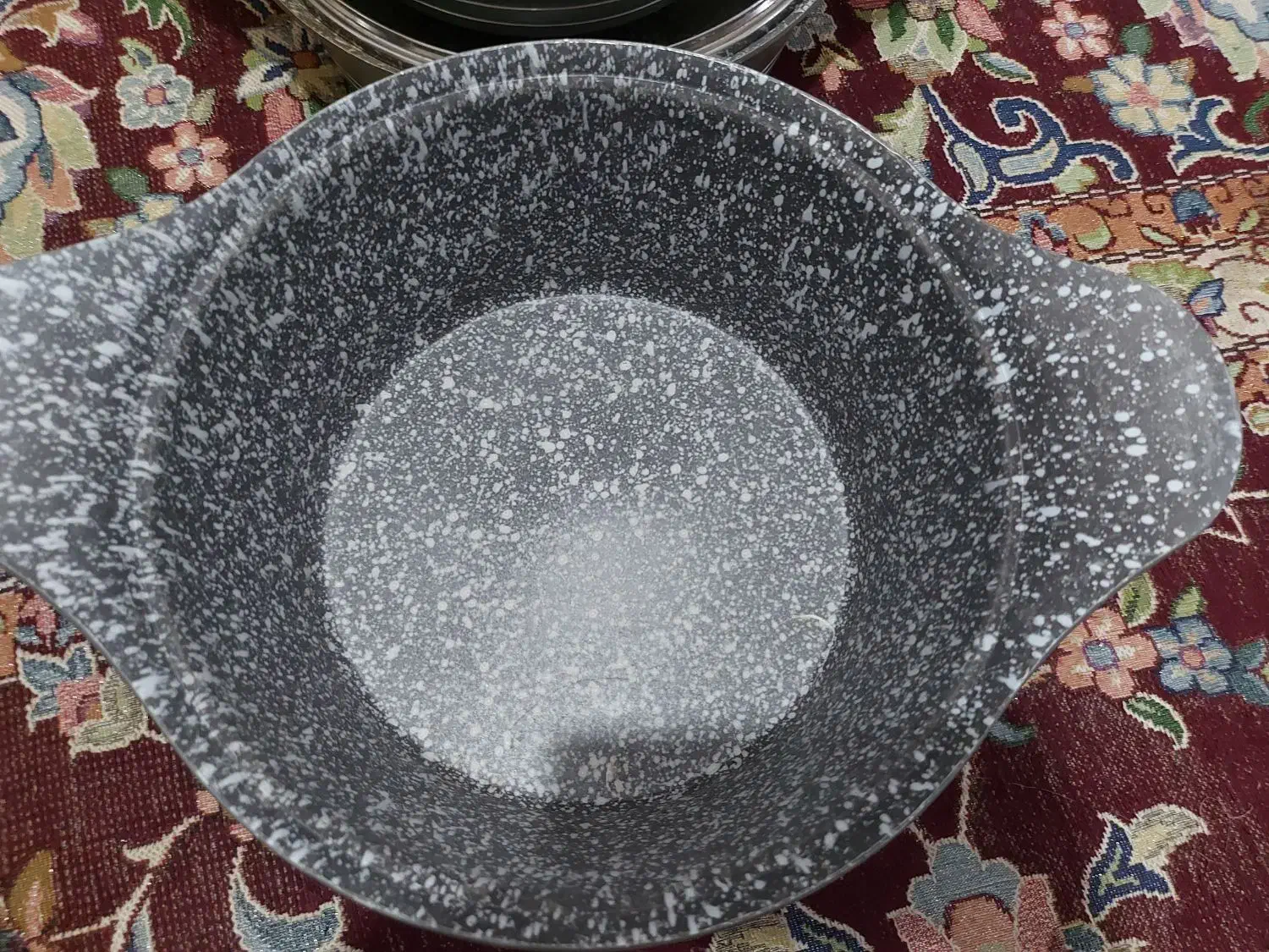 ست قابلمه چدن خیلی کلفت و سنگین کم کار قیمت توافقی|ظروف پختوپز|زابل, |دیوار