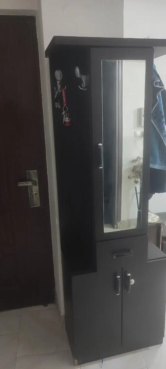 پادری و جاکفشی|جاکفشی، کمد، دراور|امیرکلا, |دیوار