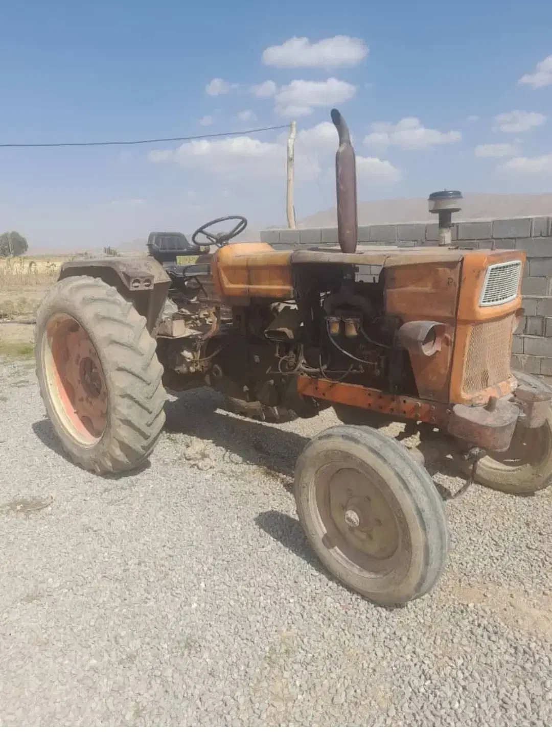 تراکتور رومانی|تور و چارتر|آباده, |دیوار