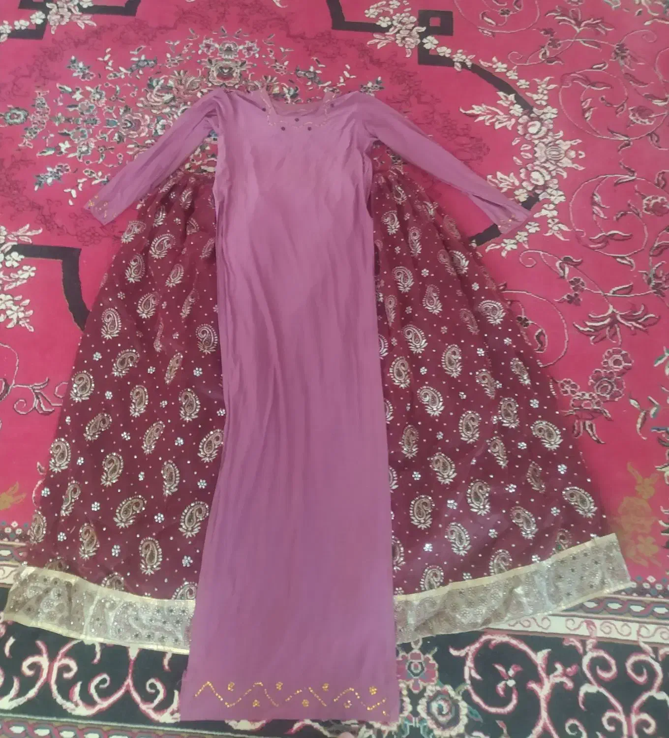 لباس محلی|لباس|سیسخت, |دیوار