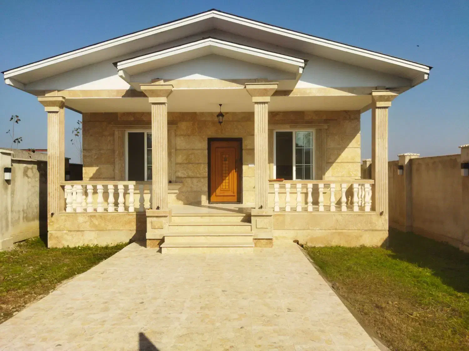 300متر 115متر بنا دوخواب خوش قواره خوش قیمت|فروش خانه و ویلا|احمدسرگوراب, |دیوار