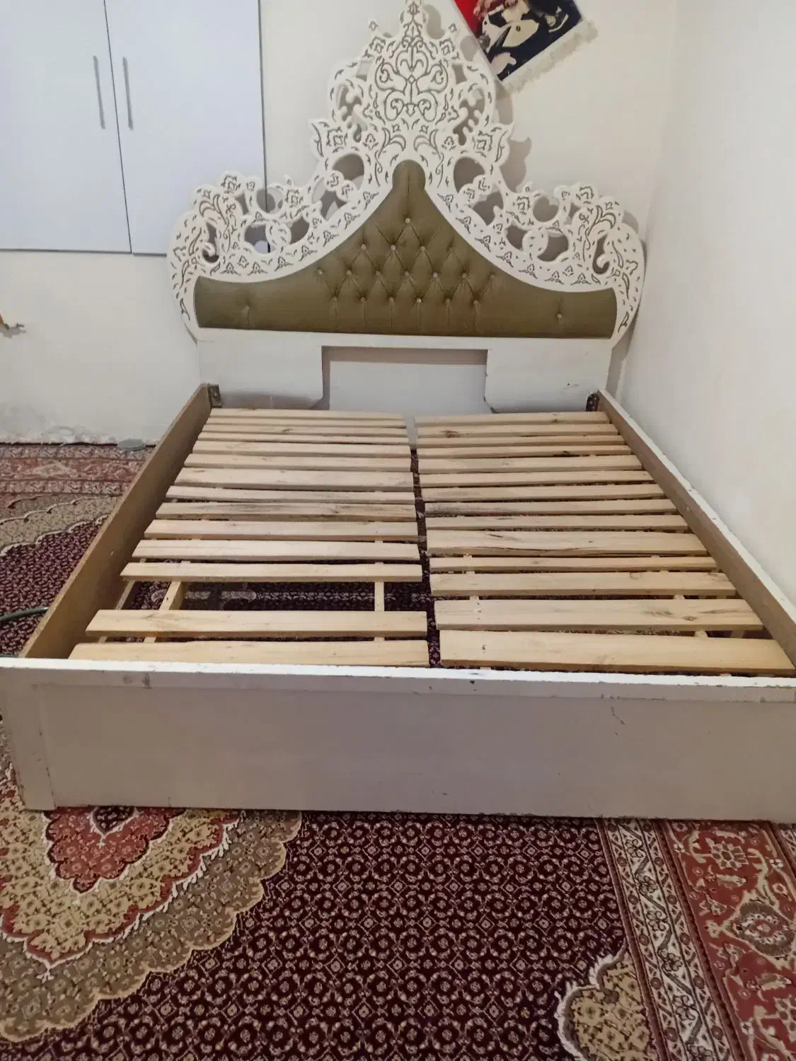 تخت دونفره|تخت و صندلی بچه|قوچان, |دیوار