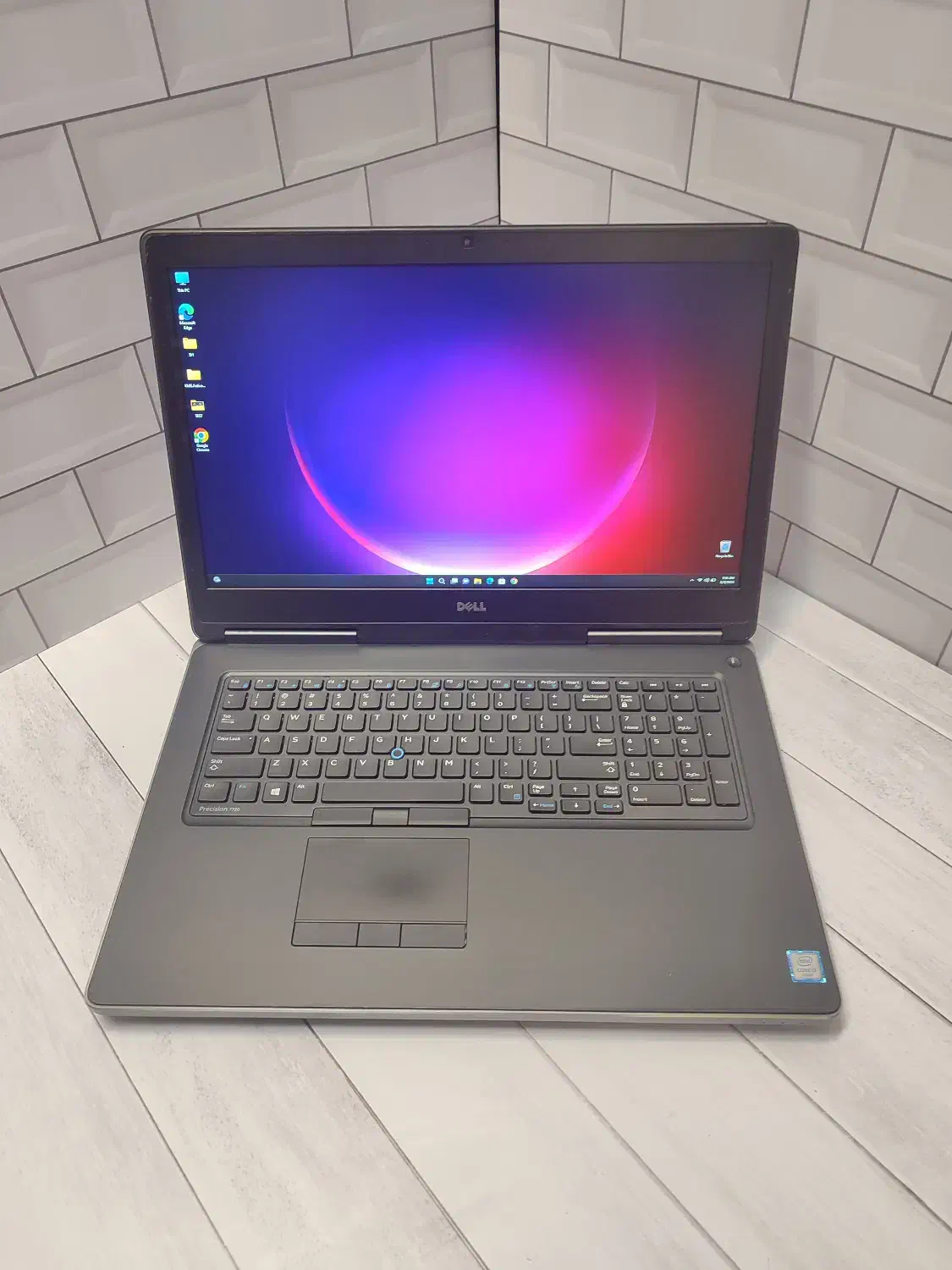 لپ تاپ Dell 7720 با ۶ گیگ گرافیک مهندسی و گیمینگ|رایانه همراه|تهران, میدان ولیعصر|دیوار