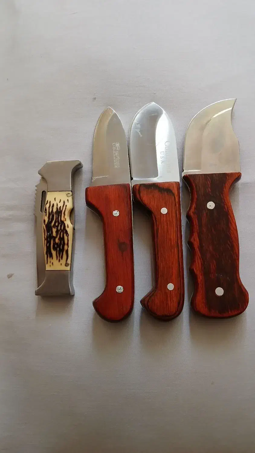 چاقو|کلکسیون اشیاء عتیقه|بروجرد, |دیوار