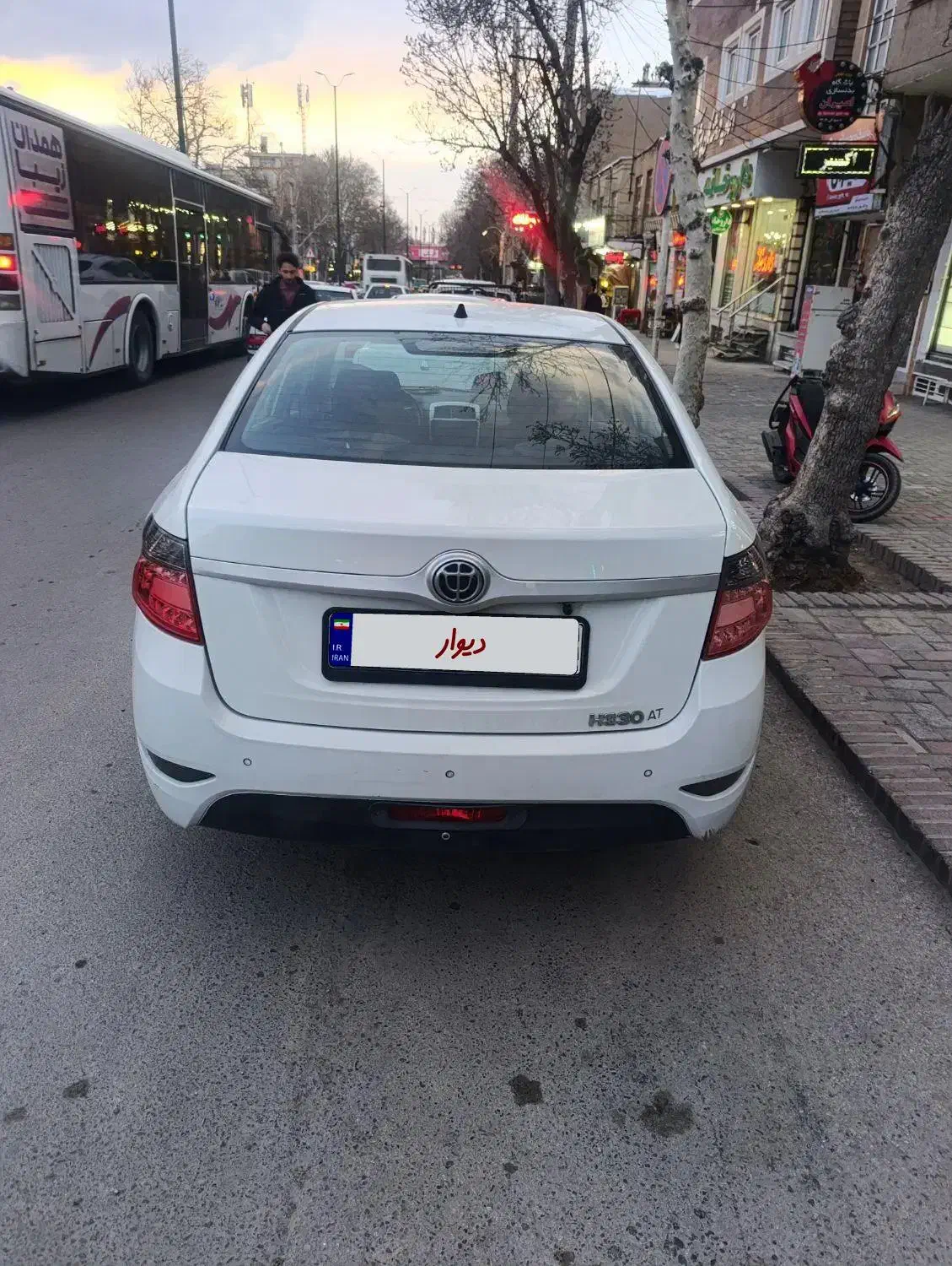 برلیانس 330|خودرو سواری و وانت|همدان, |دیوار